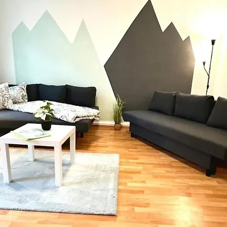 Gemuetliche Altbauwohnung Nahe Des Bahnhofs Halle * Halle (Saale)